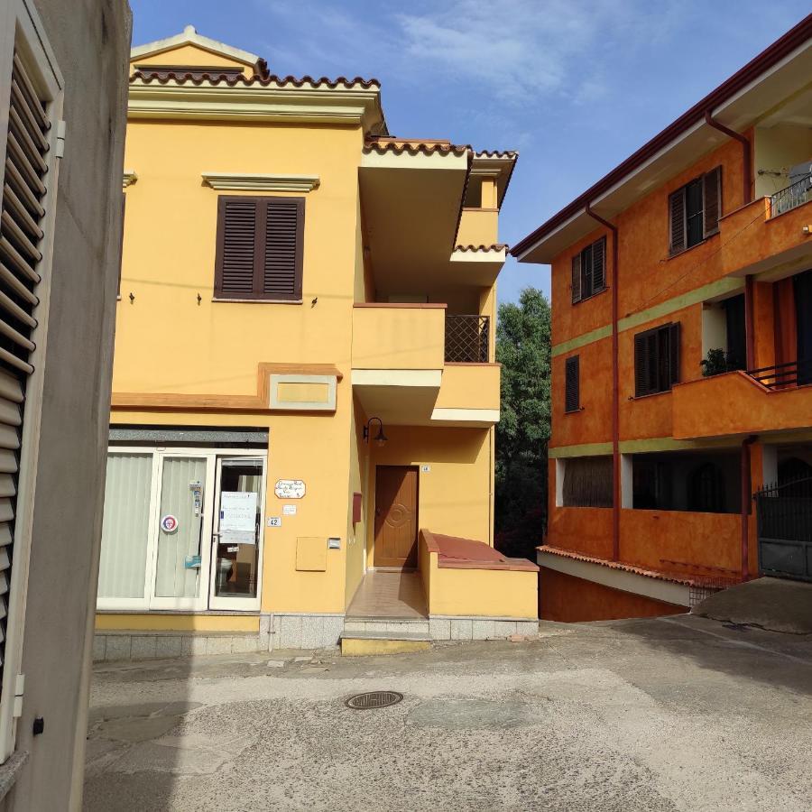 Monolocale Yellow Siniscola Εξωτερικό φωτογραφία