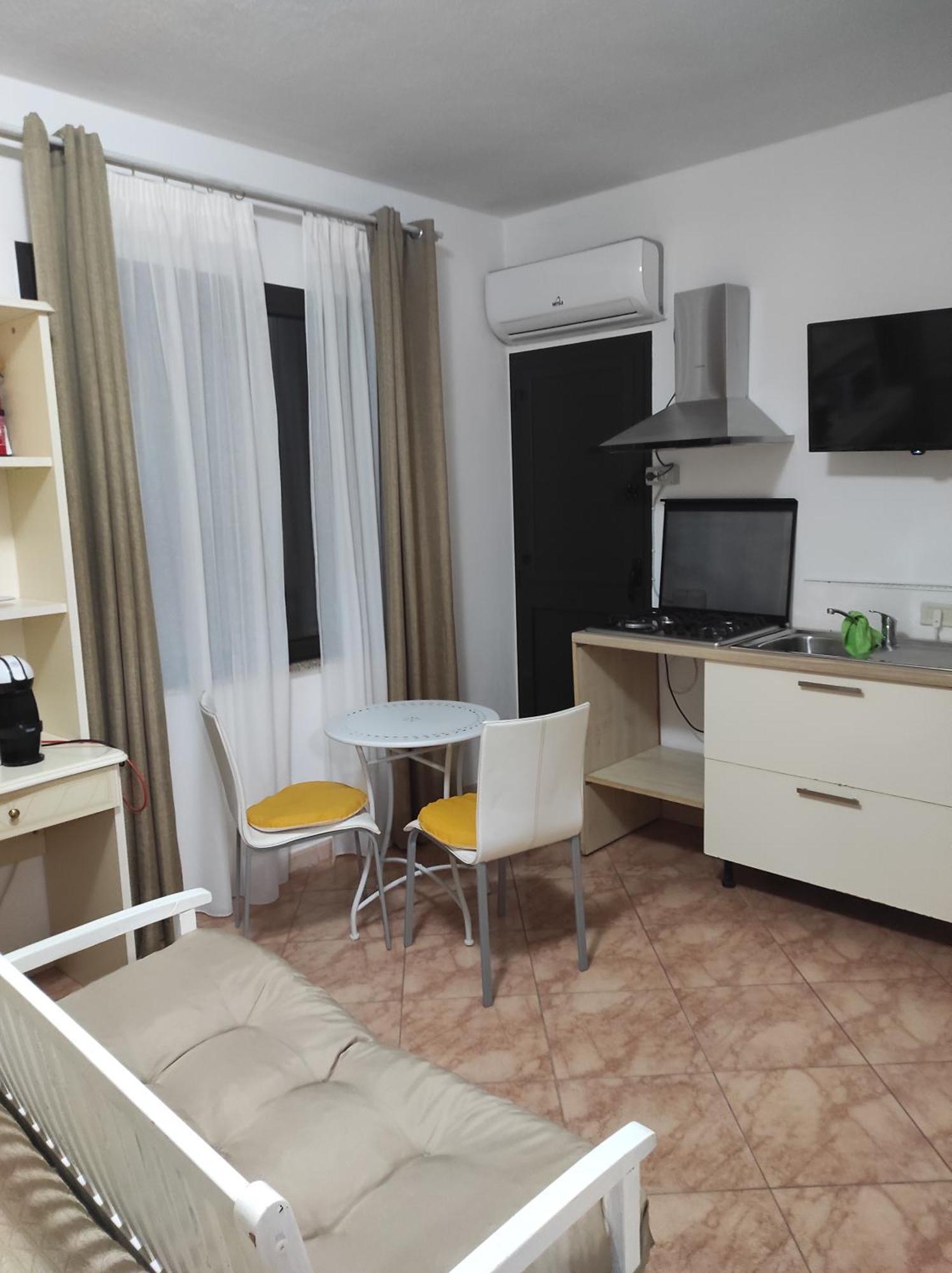 Monolocale Yellow Siniscola Εξωτερικό φωτογραφία